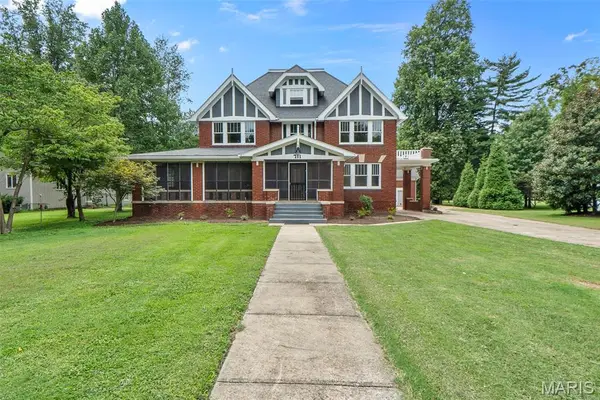 711 N Kingshighway Street, Sikeston, MO 63801