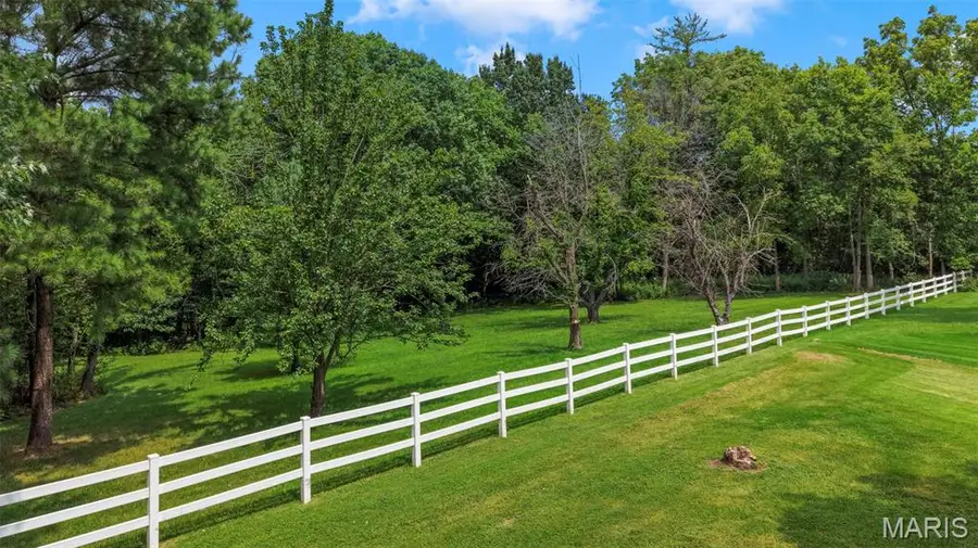 3439 Frontier Drive, Saint Charles, MO 63303 - #3