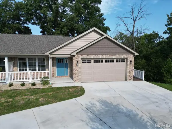 302 Anthony Circle, Byrnes Mill, MO 63051