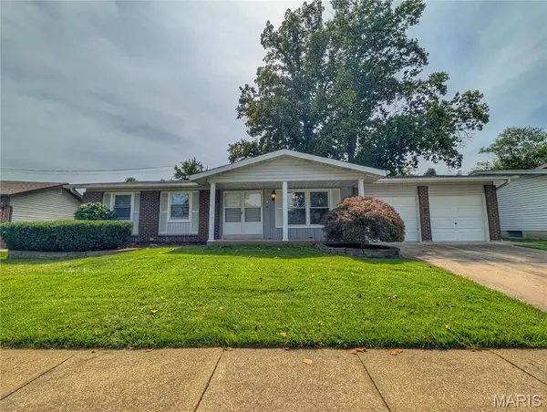 5 Windsong Court, Florissant, MO 63031
