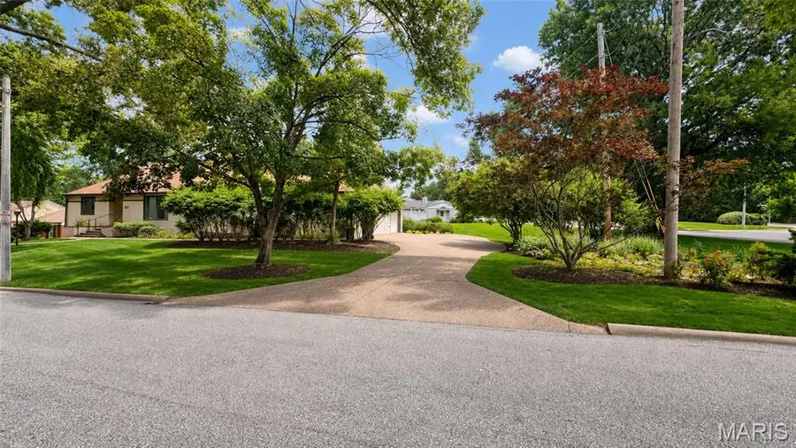 Address Withheld By Seller, Saint Louis, MO 63132 - #2