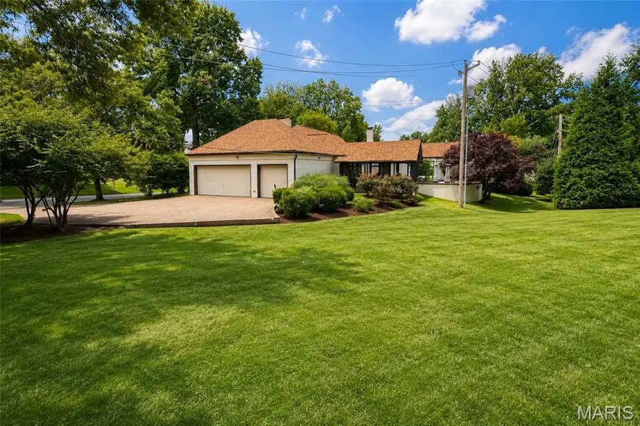 Address Withheld By Seller, Saint Louis, MO 63132 - #3