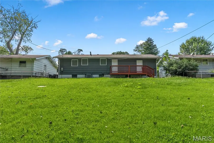 104 Fenwick Drive, Ferguson, MO 63135 - #2
