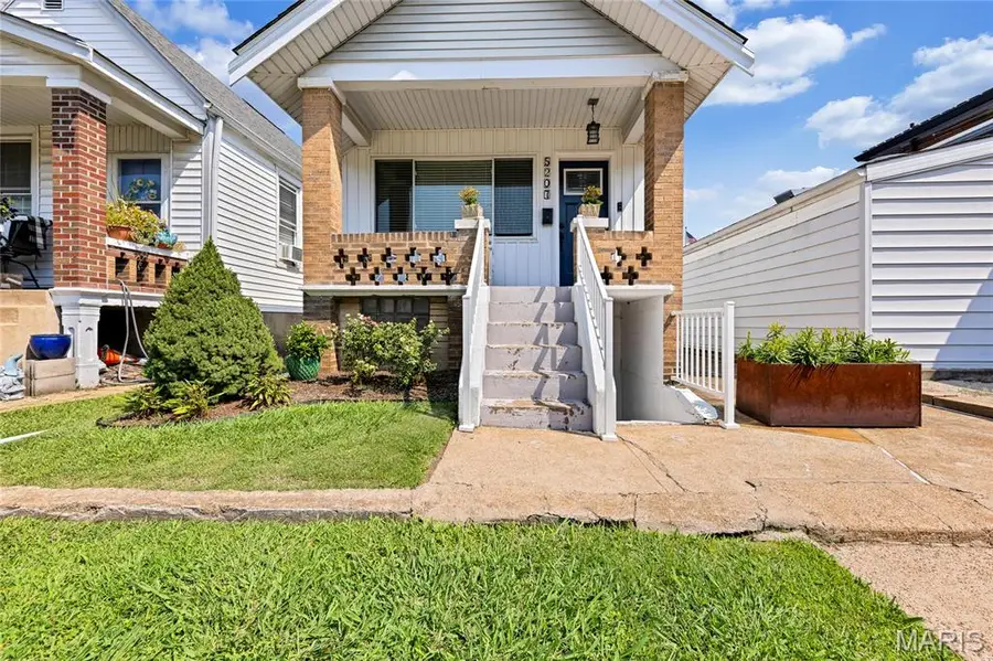 5207 Wilson Avenue, Saint Louis, MO 63110 - #3