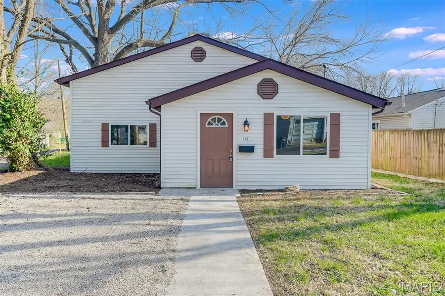 110 S 32nd Street, Belleville, IL 62226 - #2