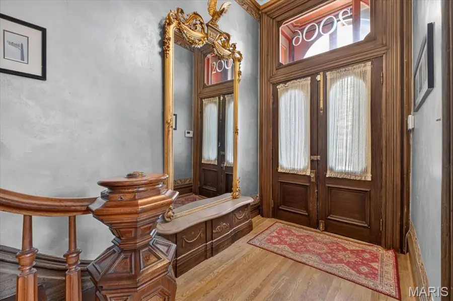 2006 Lafayette Avenue, Saint Louis, MO 63104 - #2