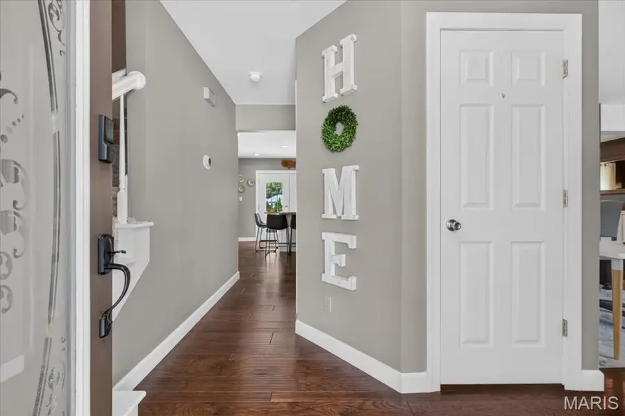 303 Whispering Woods Drive, Saint Peters, MO 63304 - #2