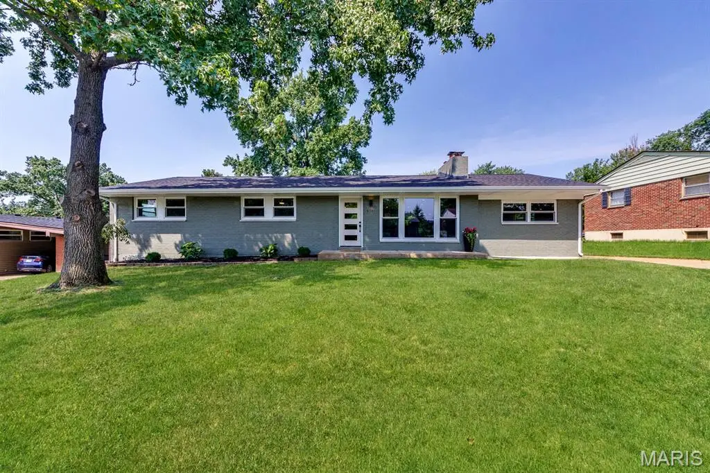 8751 Townhill Drive, Crestwood, MO 63126 - #1