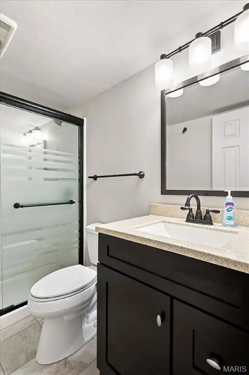 5319 Loughborough Avenue, Saint Louis, MO 63109 - #3