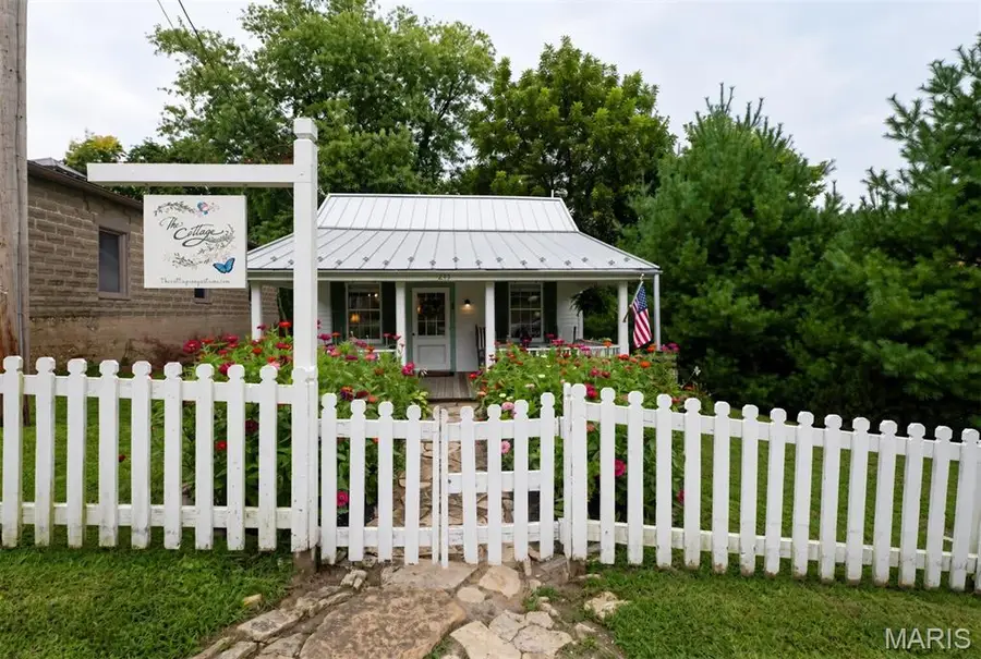 215 Jackson Street, Augusta, MO 63332 - #2