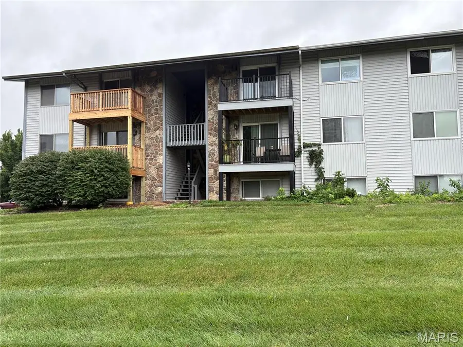 1812 Gascony Parc Drive #1812, Lake Saint Louis, MO 63367 - #2