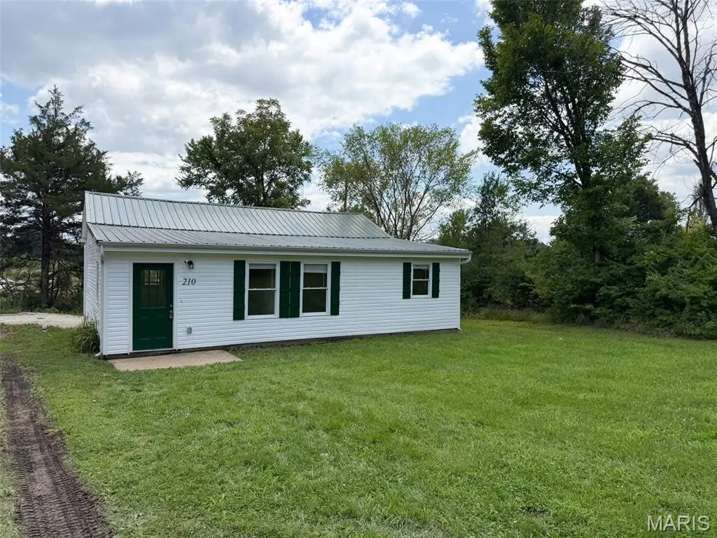 210 W Marvin Avenue, Owensville, MO 65066 - #1