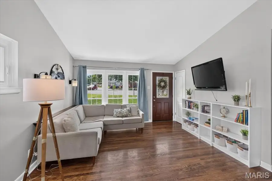 628 Sessions Avenue, Saint Louis, MO 63126 - #3
