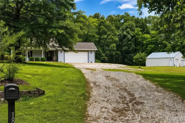 1863 Tamara Court, Wentzville, MO 63385