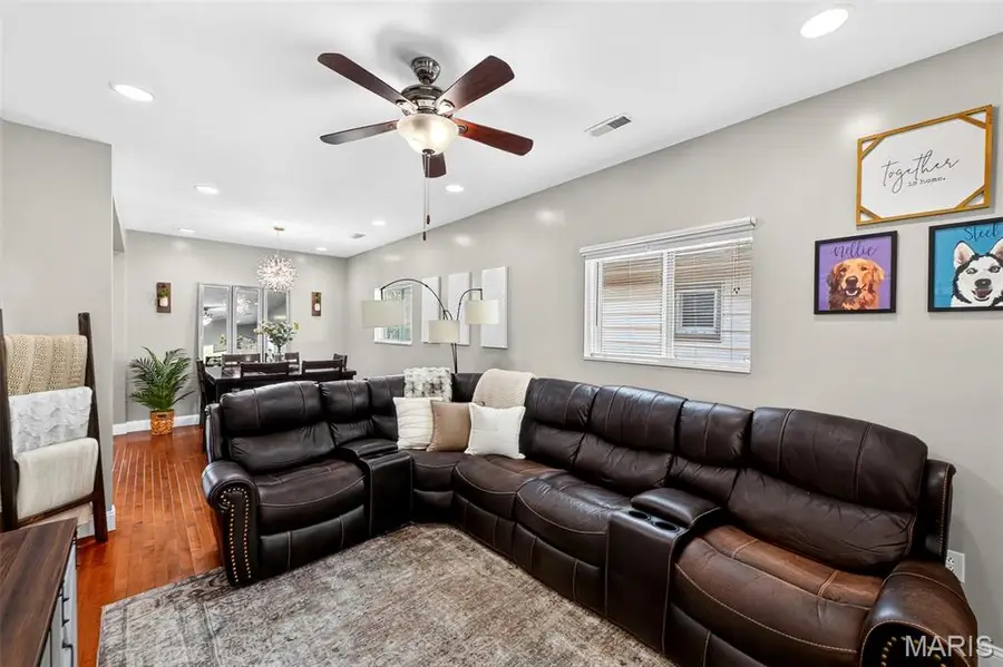 4725 Hummel Avenue, Saint Louis, MO 63116 - #3