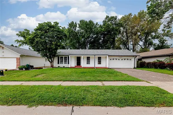 3464 Woodpath Drive, Florissant, MO 63031