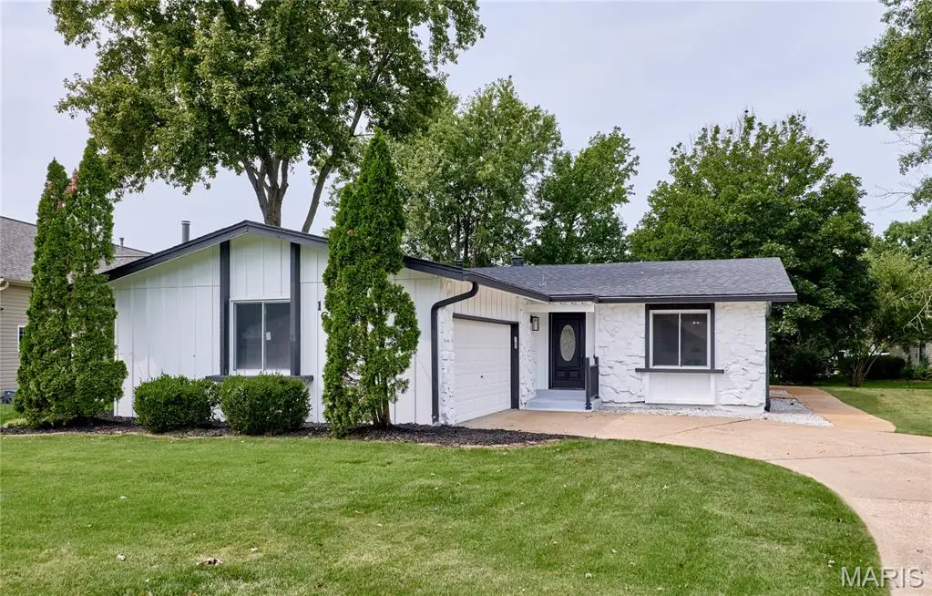 167 Rue Grand Drive, Lake Saint Louis, MO 63367 - #1