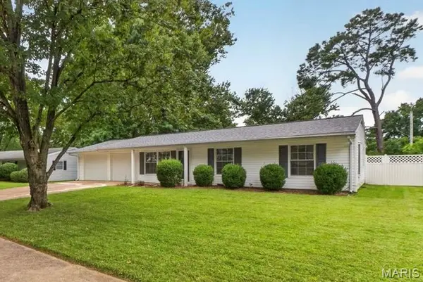 309 Spring Meadows Drive, Manchester, MO 63011