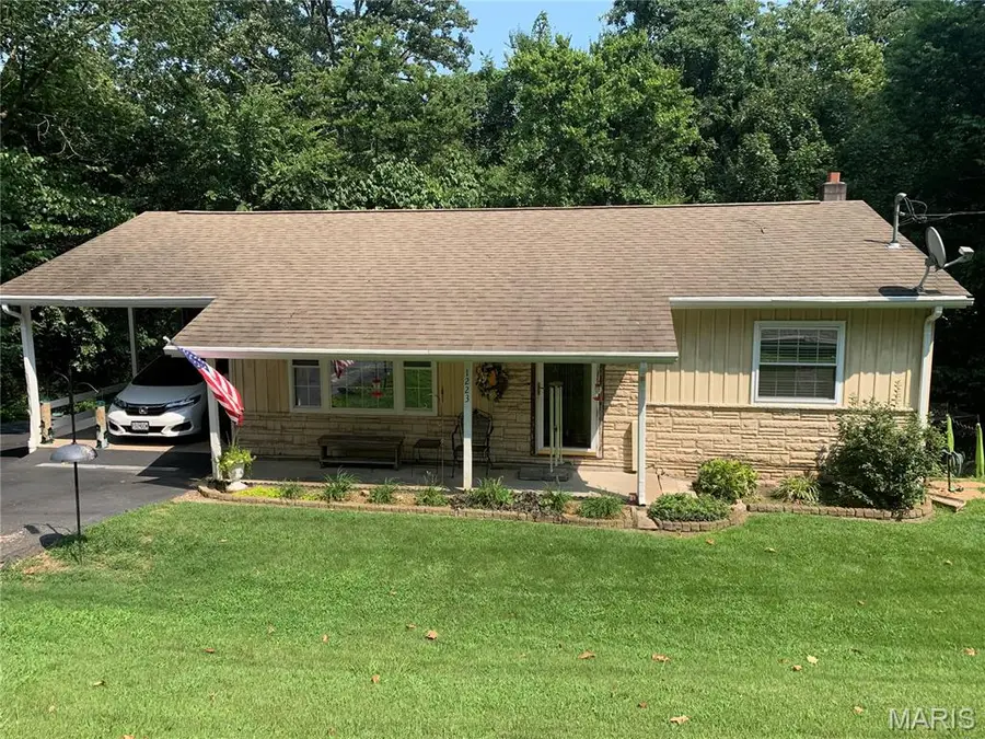 1223 W Cape Rock Drive, Cape Girardeau, MO 63701 - #3