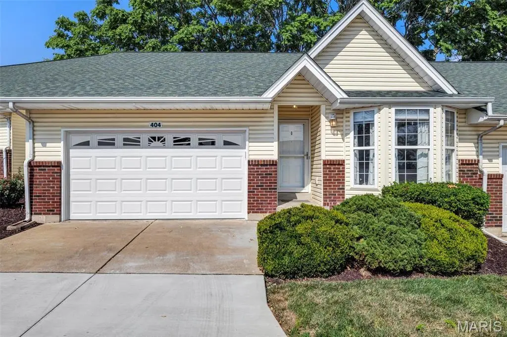 404 Cardinal Commons Court, Saint Peters, MO 63376 - #1