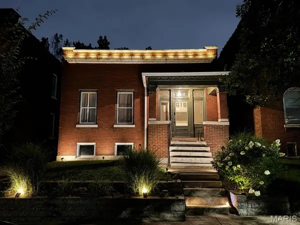 3519 Giles Avenue, St Louis, MO 63116
