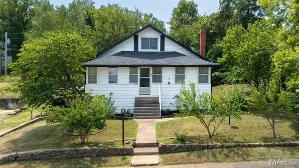 402 Fort Street, Waynesville, MO 65583