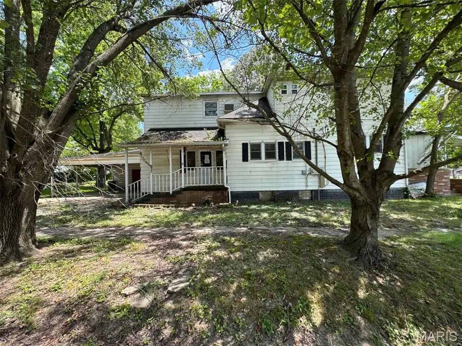 422 James Street, Carterville, IL 62918 - #3