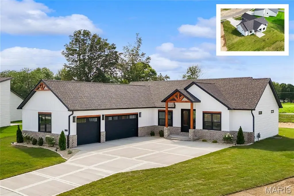 577 Tea Olive Blvd, Caseyville, IL 62269 - #1