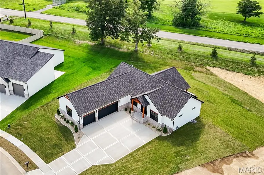 577 Tea Olive Blvd, Caseyville, IL 62269 - #3