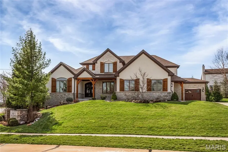 12854 Goodson Road, Saint Louis, MO 63131 - #2