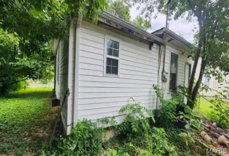 933 W Delmar Avenue, Godfrey, IL 62035 - #2