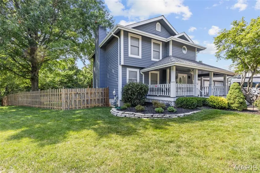 4 River Ridge Court, Saint Charles, MO 63303 - #3