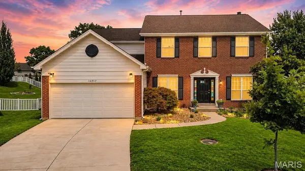 16957 Kingstowne Place Drive, Wildwood, MO 63011