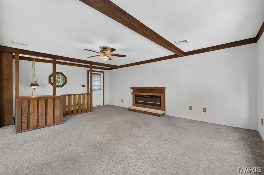 606 Frederick Street, Edwardsville, IL 62025 - #2