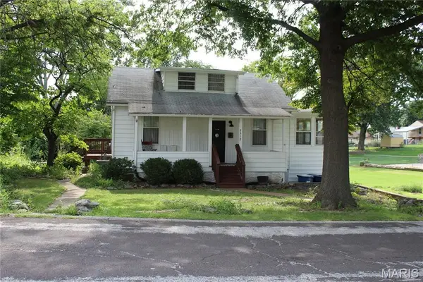 2312 Burns Avenue, Overland, MO 63114