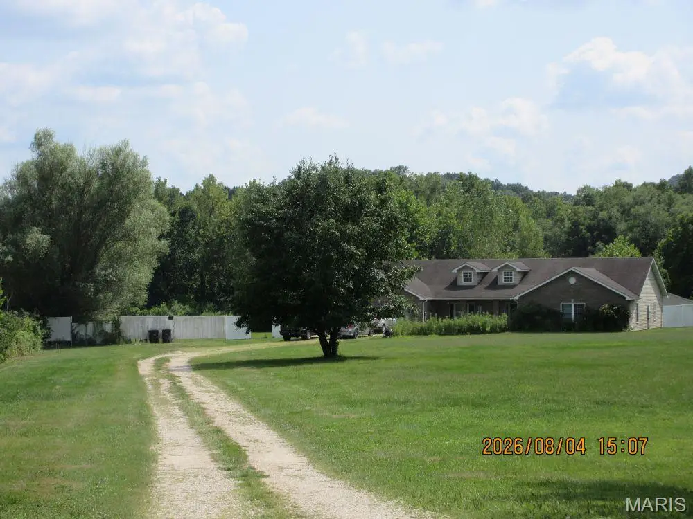 19707 Highway Uu, Louisiana, MO 63353 - #1