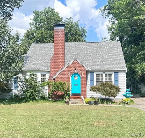 910 N Kingshighway Street, Sikeston, MO 63801