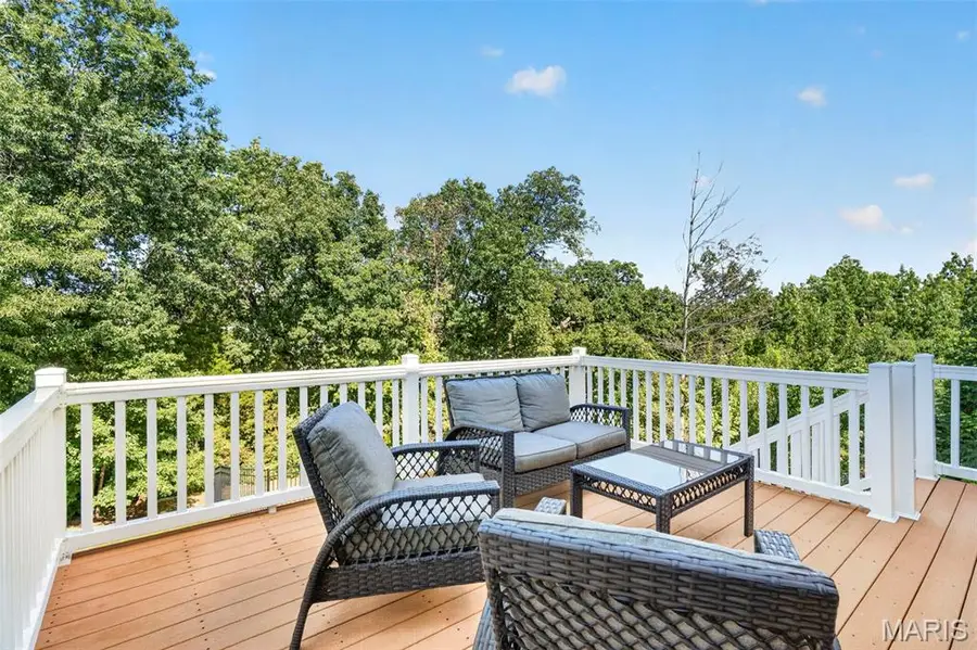 5826 Southcrest Way, Saint Louis, MO 63129 - #3