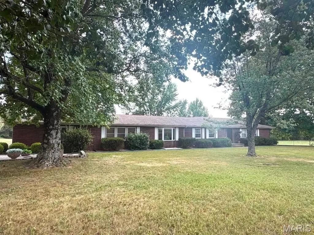 17202 Highway 64, Lebanon, MO 65536 - #1