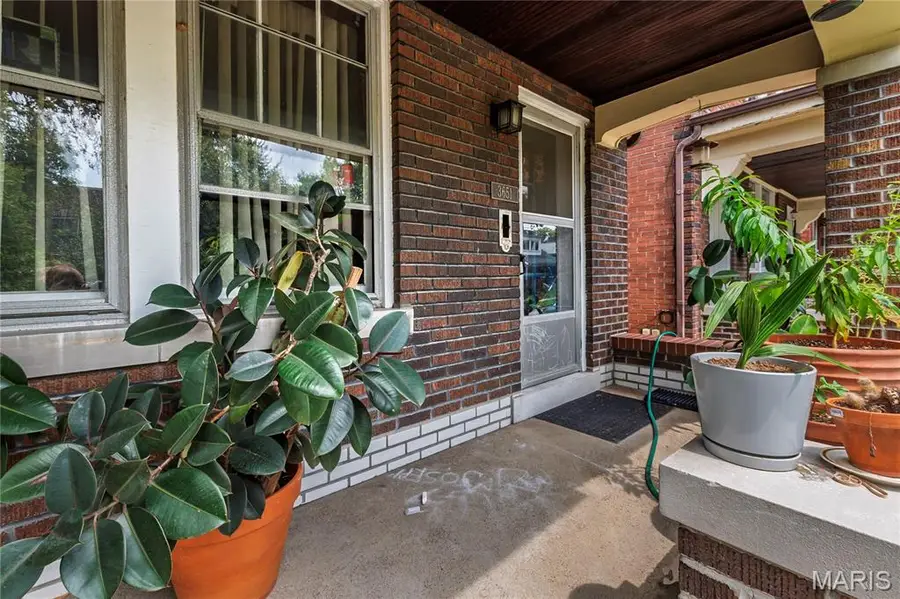 3651 Montana Street, Saint Louis, MO 63116 - #3