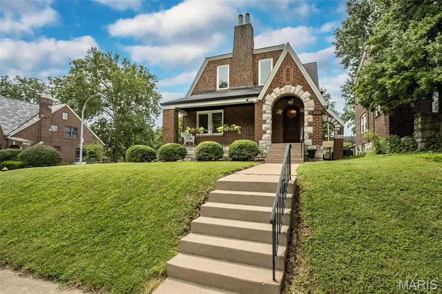 40000 Loughborough Avenue, Saint Louis, MO 63116 - #2