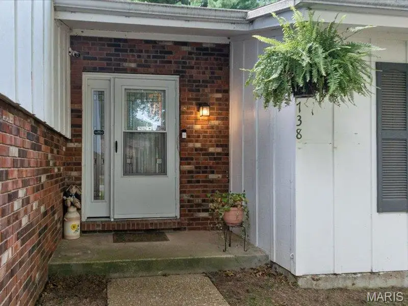 738 Fort Henry Road, Belleville, IL 62221 - #3