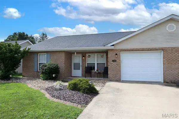 672 W 1st Street W, Aviston, IL 62216