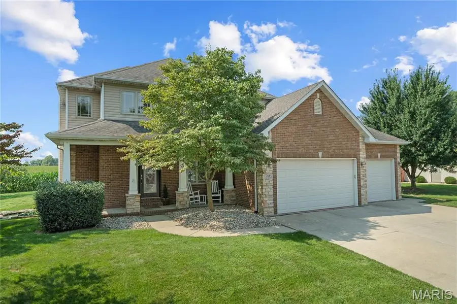 2045 Grandview Drive, Saint Jacob, IL 62281 - #2