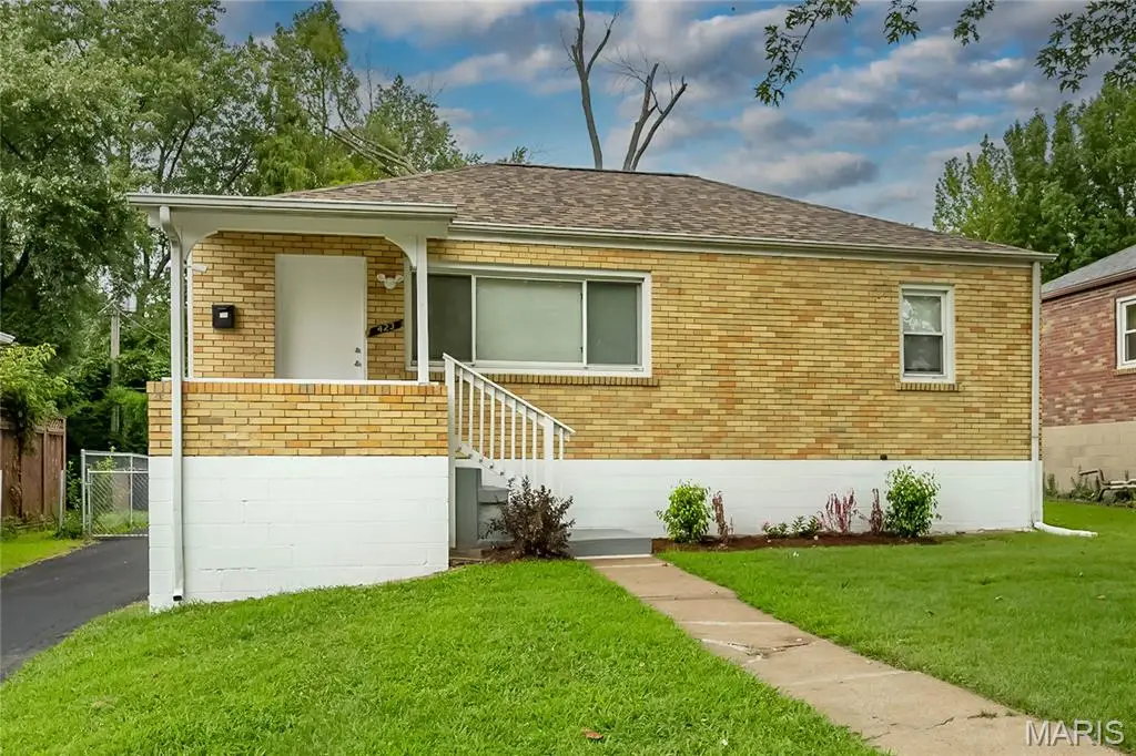 423 Warford Avenue, Saint Louis, MO 63135 - #1