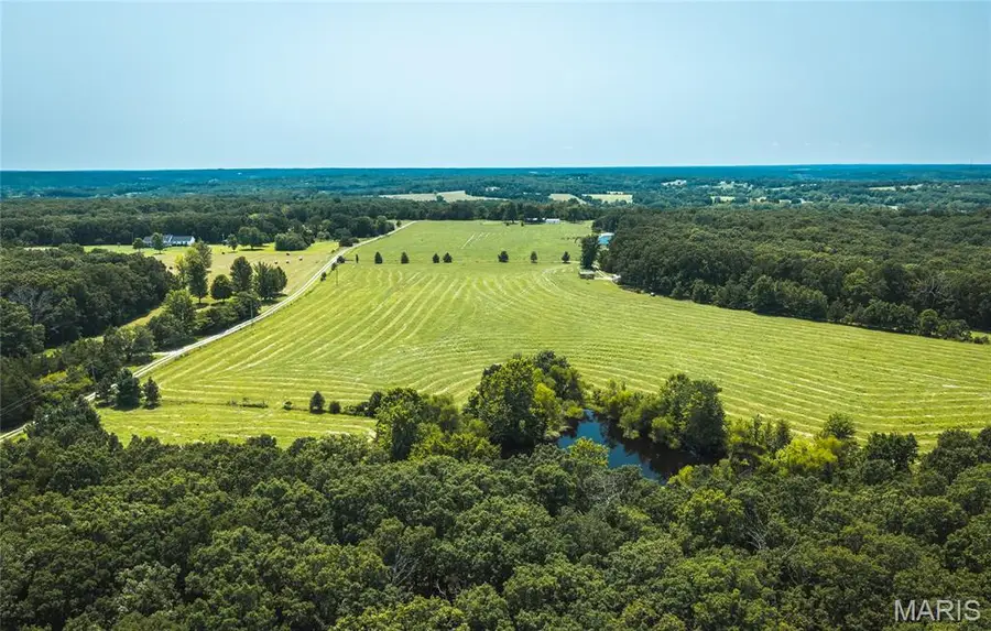 4347 Licklider Road, Cuba, MO 65453 - #3