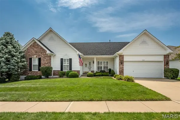 15263 Brightfield Manor Drive, Chesterfield, MO 63017