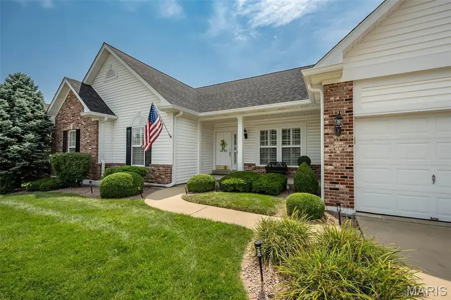 15263 Brightfield Manor Drive, Chesterfield, MO 63017 - #2