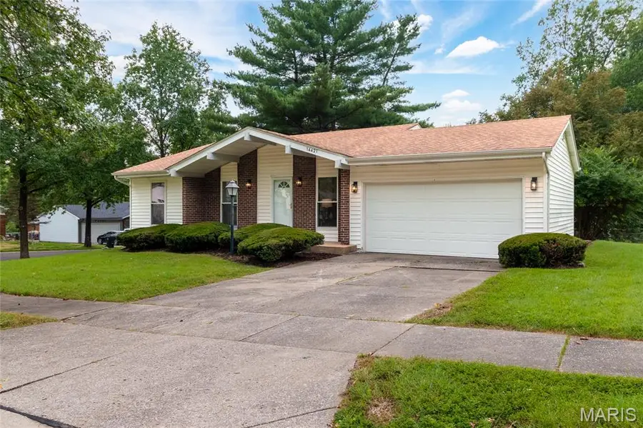 14421 Fox Dower Court, Spanish Lake, MO 63034 - #2
