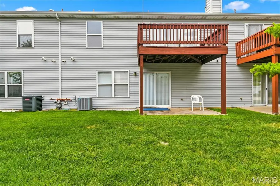 3034 Crown Drive #D, Saint Peters, MO 63376 - #2